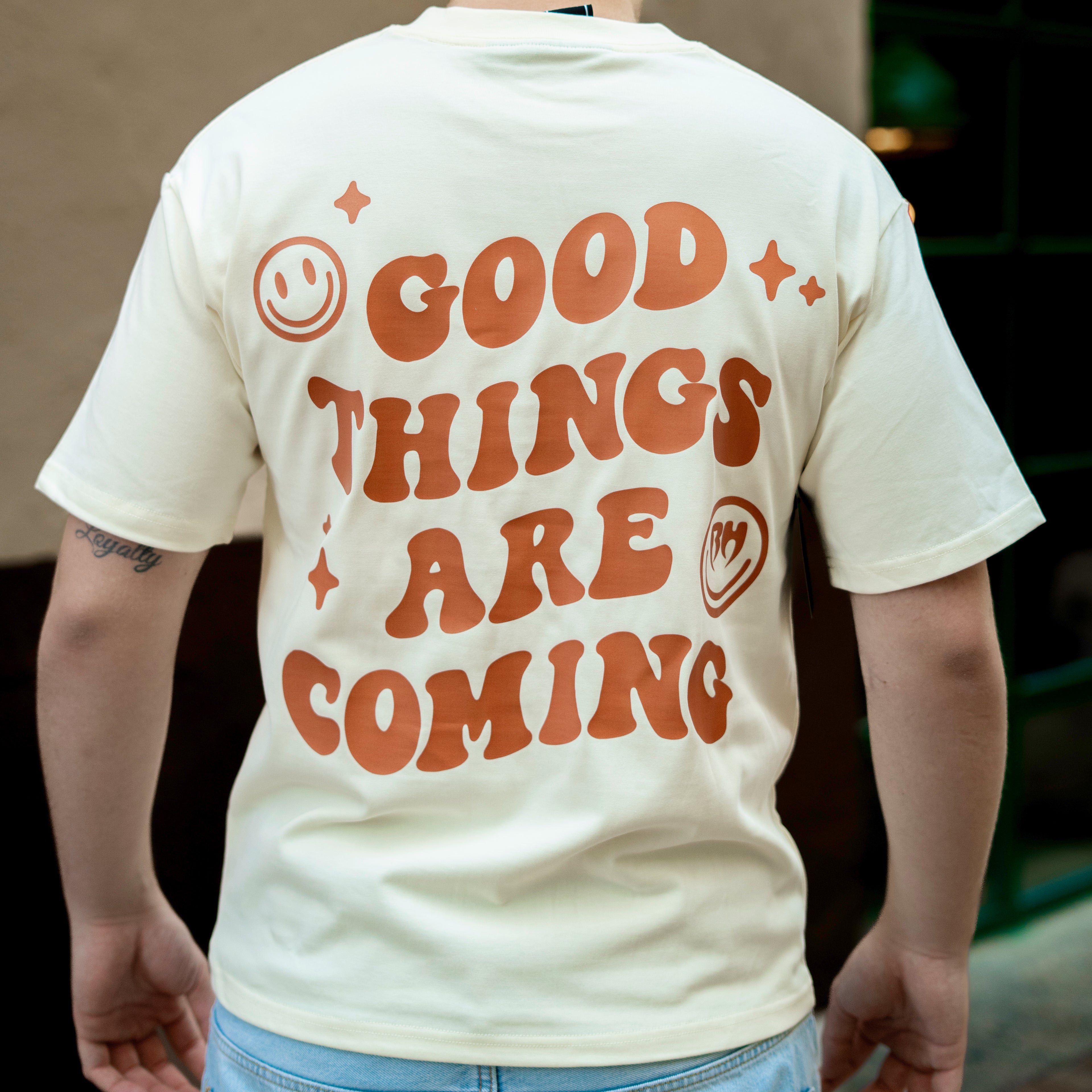 BH - GOOD THINGS ARE COMING / T-SHIRT