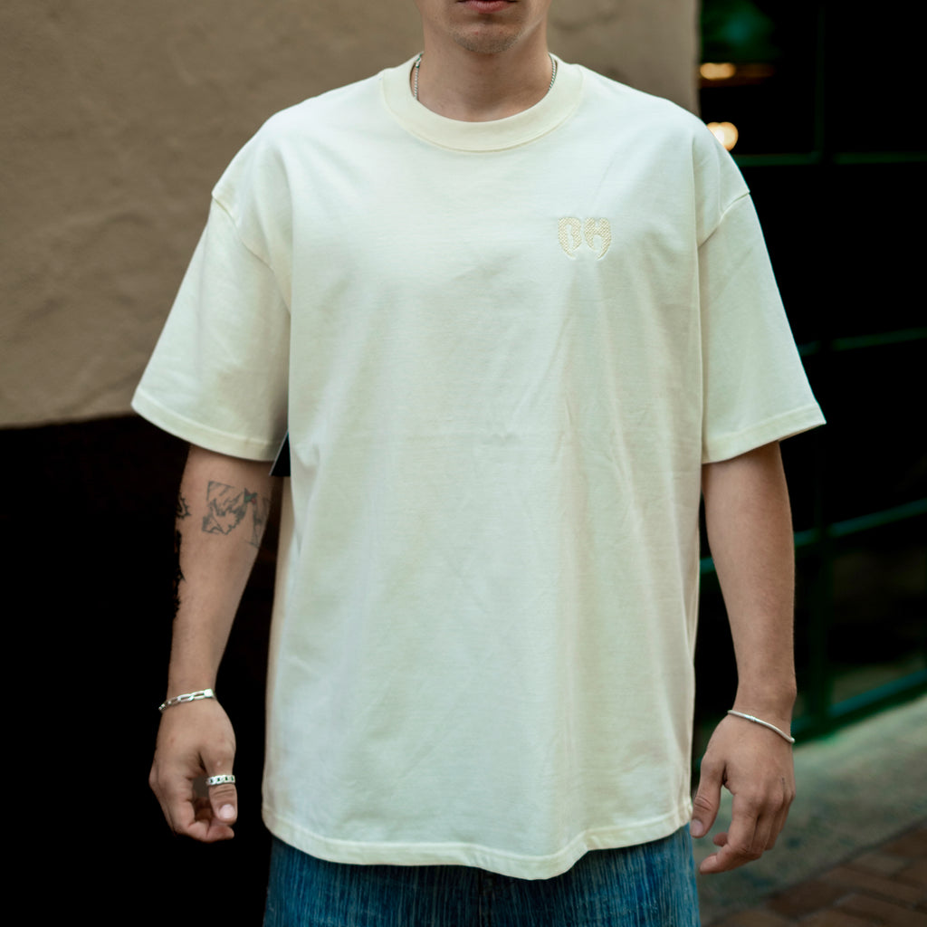 BH - Essentials Crema / T-SHIRT